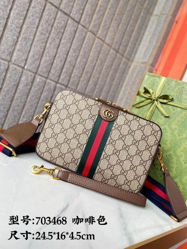 Gucci Handbags 272